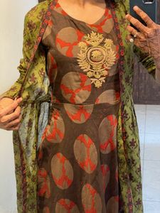 Shrug Style Gown