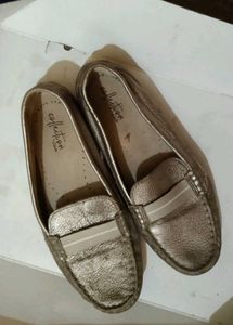 Dameo Vine Gold Metallic Loafers