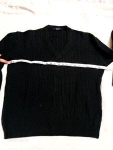 1 Pc Mens, Sweater In Black Colour