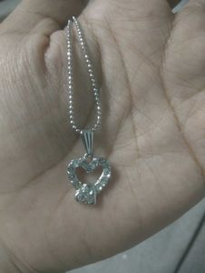 Cute Little Heart Shape Pendant With a Preety Chen