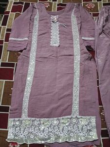 Pakistani suit