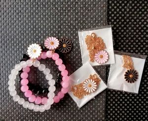 Dainty Daisy Bracelet &amp; Necklace Combo
