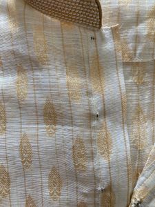 Elegant Kurta with light zari work