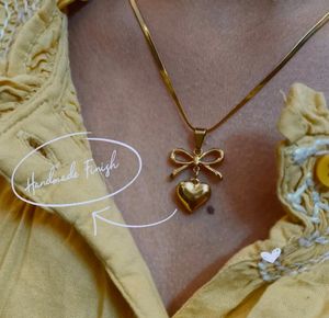 Bow And Heart Chain🎀 (pookie Chain)