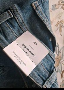 H&amp;M Flared Jeans