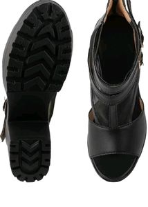 SSS Block Heels Black