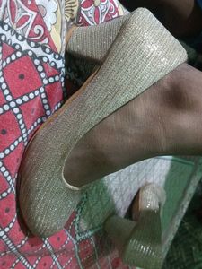 Sparkly Gold Ballet Flats