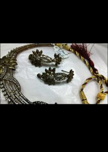 AD Necklace