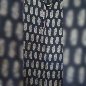 Blue Printed Kurta Sleevless