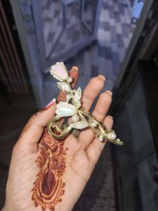 Korean Golden N Pink Tulip Hair Clutcher