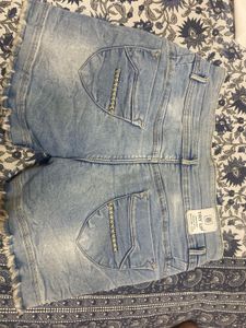 It’s A Stylish Denim Shorts
