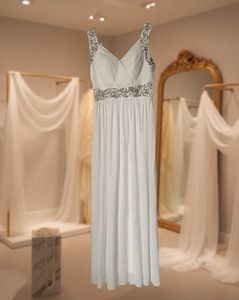 Elegant White Maxi Dress (boutique)