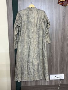 Side Closed Sherwani