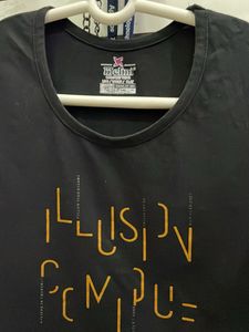 Graphic Print Tee