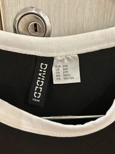 H&amp;m Black Tank Top