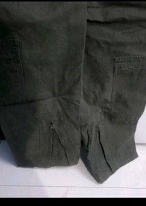 Cargo Multi Pocket Carpenter Style