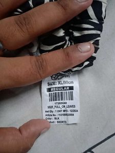 Patterned Black &amp; White Shorts