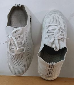 White Shoes For Girl