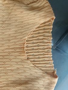 Cool Yellowish Top