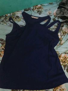 New Dressberry Cut Out Ribbed Top, M