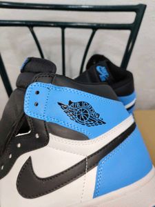 NIKE AIR JORDAN 1&#39;S RETRO HIGH &#34;UNC TOE&#34; UK7.5