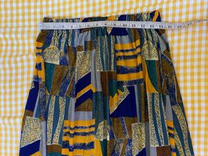 Soft and Stretchy Patterned Midi Skirt W-30-36