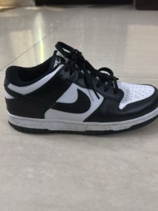 Nike Dunk Low Panda
