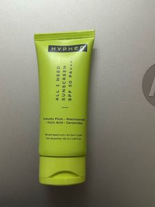 HYPHEN ALL I NEED SUNSCREEN &amp; 2% HYDRA BALANCE OIL