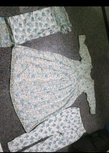 3 Sets Alia Cut