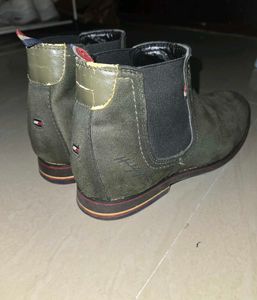 Tommy Hilfiger Ankle Boots (Almost New)