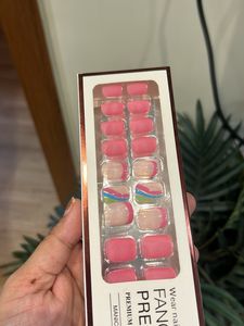Press On Nails