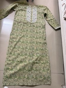 Green Printed Kurta with Pants