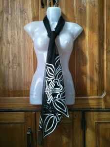 Black Net Stole