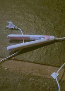 Pink Mini Travel Hair Straightener
