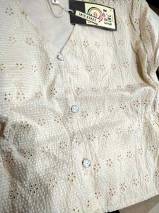 Schiffli Crop top