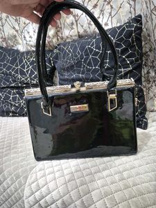 Black Clutch