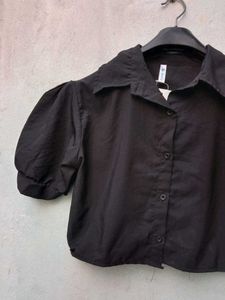 New With Tag Korean Cute Crop Shirt
