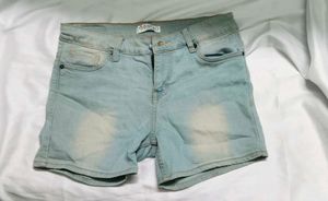 Retro Shorts High-Rise