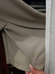 Off-Shoulder Crop Top