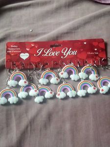 Excellent Brand New Pack Of 12 Keychains