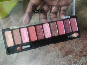 Nykaa Eyeshadow Palette