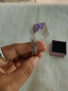 92.5 Beautiful Flower Silver Ring WTH Hallmark