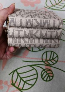 Women Sling Purse For Phone And Cards Also