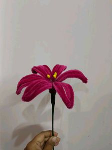 Handcrafted Pipecleaner Lily For Decor Nd Gifting