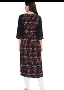 COMBO BRANDED KURTIS