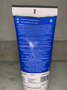 DERMA CO oily skin Anti-Acne Face Wash used once