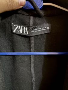Zara Women’s Black Blazer