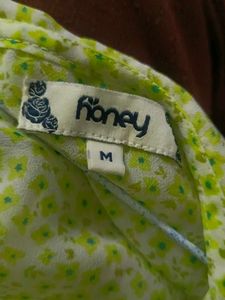Fresh Green Floral Sleeveless Shirt