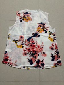 “Rare” Floral Prints Top