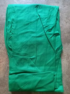 New Green &amp; Red Anarkali Kurta Set Pack Of 1